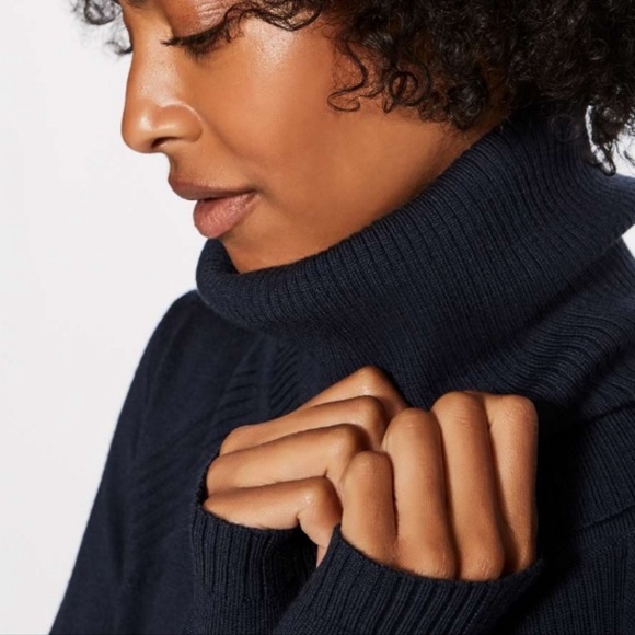 LULULEMON Sweat & Savasana Merino Wool Sweater in Inkwell (Black) — 8 - Picture 4 of 9